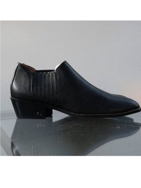 Coach Style G3123 Wmns 8.5B Black Leather Ankle Bootie Goring MSRP $325